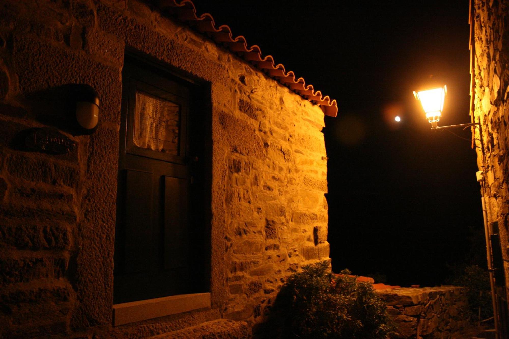 Gasthaus Bairro Do Casal - Turismo D'Aldeia Vila Nova de Foz Côa Zimmer foto