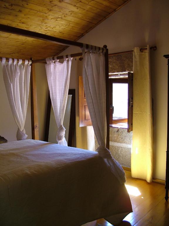 Gasthaus Bairro Do Casal - Turismo D'Aldeia Vila Nova de Foz Côa Zimmer foto